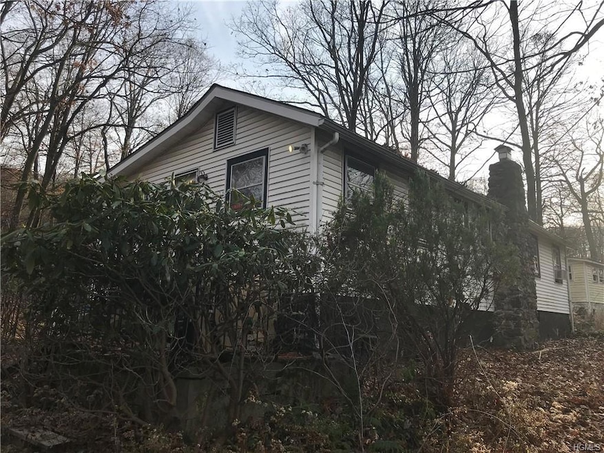 9 Utopian Trail, Monroe, NY 10950 - photo 1