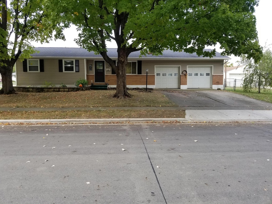 435 Barwood Dr, Columbus, OH 43230 - photo 1