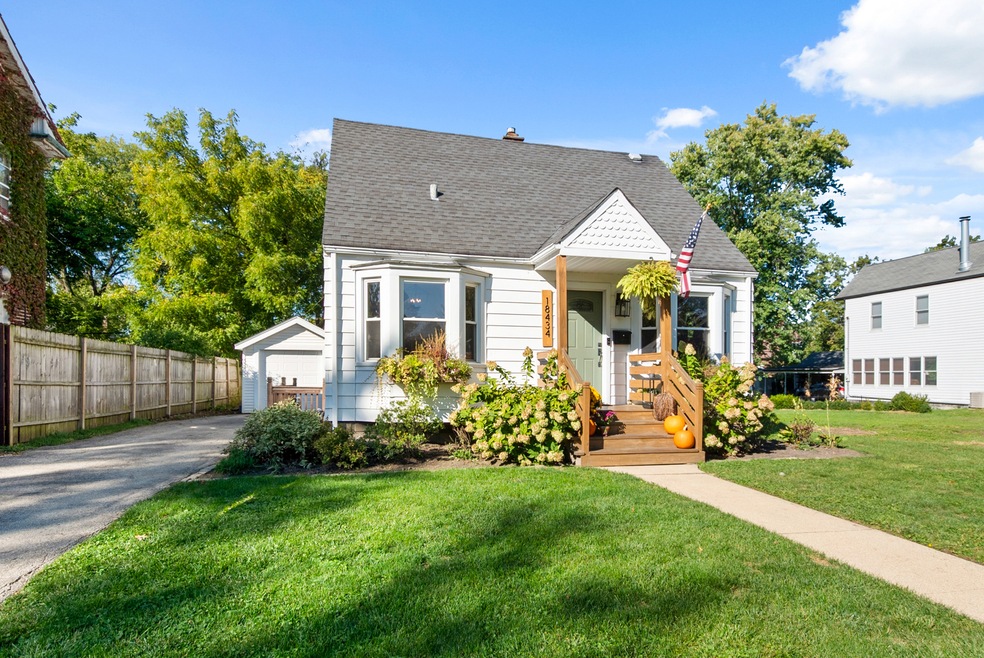Pending $305,000 • Co-Listing Agent
