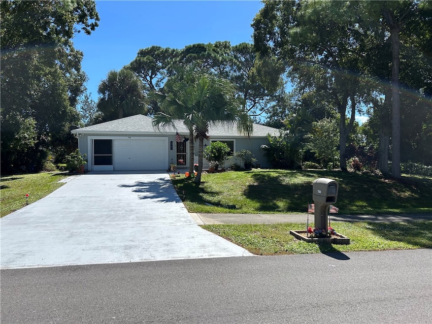 750 Tulip Dr, Sebastian, FL 32958 - photo 1