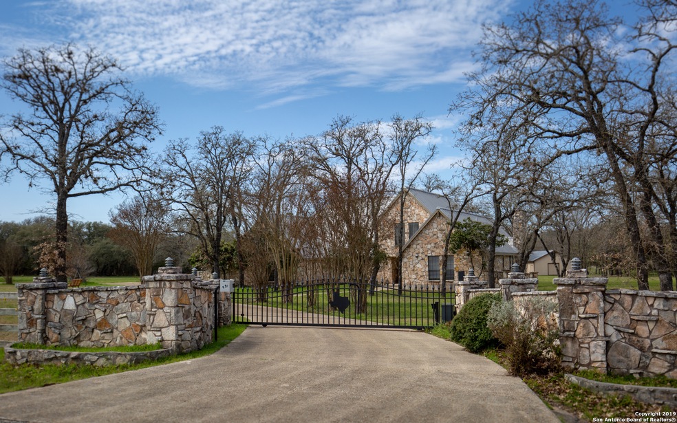 24749 Breeze Oak, San Antonio, TX 78255 - photo 1