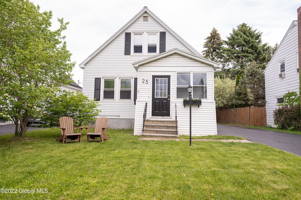 25 Turner Place, Albany, NY 12209 - photo 1