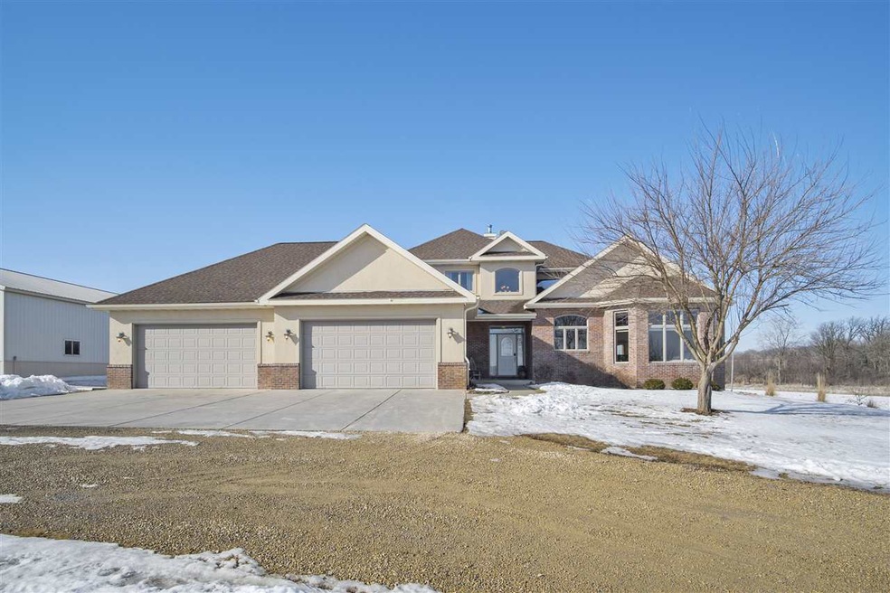 1031 Flint Rd, Stoughton, WI 53589 - photo 1