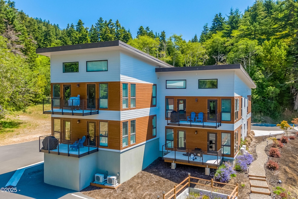 For Sale $1,990,000 • Co-Listing Agent