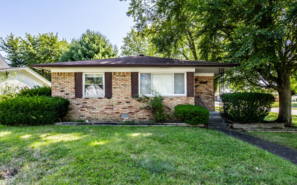 411 S 9th Ave, Beech Grove, IN 46107 - photo 1