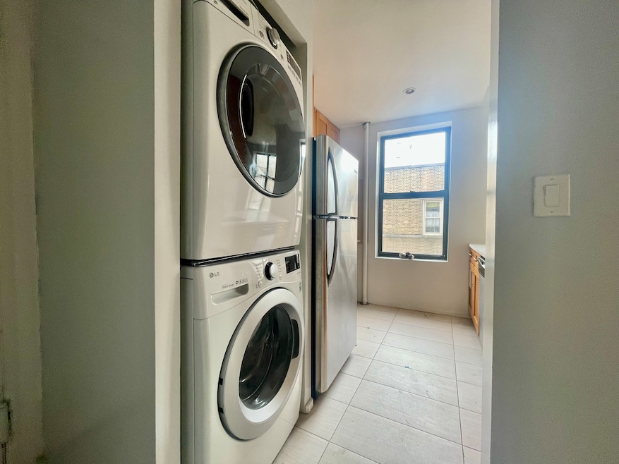 701 W 184th St unit 5-A, New York, NY 10033 - photo 1