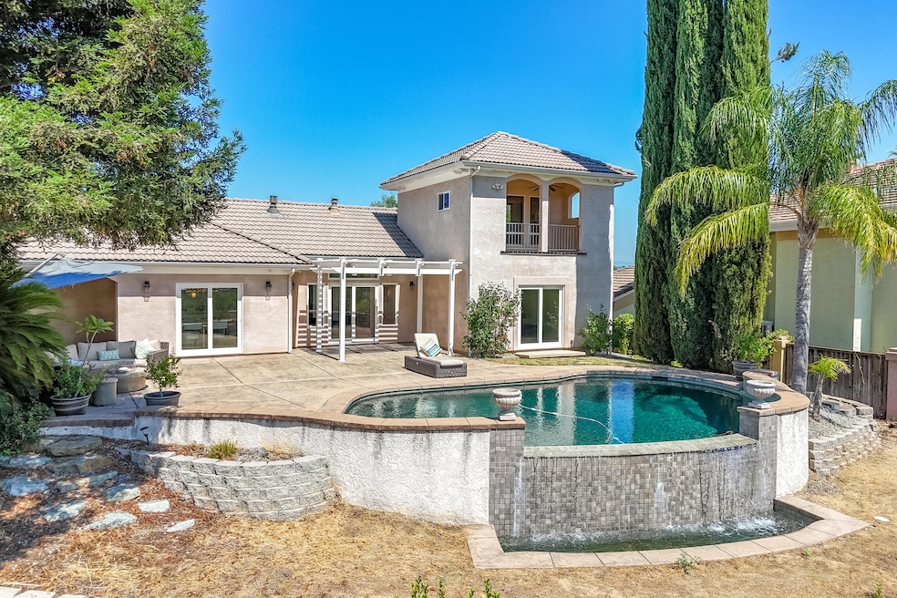 846 River Bend RD