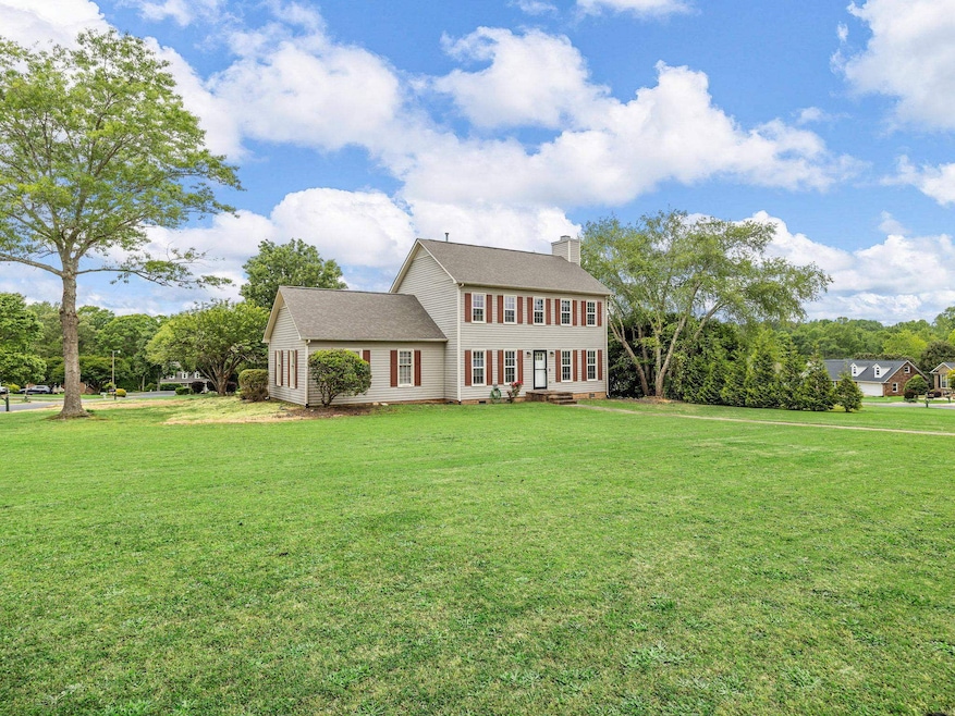 101 Jamestown Ct, Moore, SC 29369 - photo 1