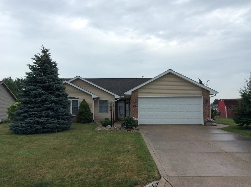 412 N Melching Dr, Ossian, IN 46777 - photo 1