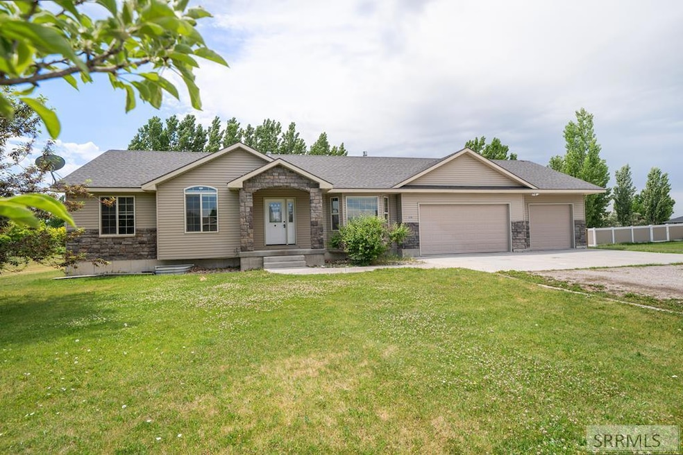 Pending $469,900
