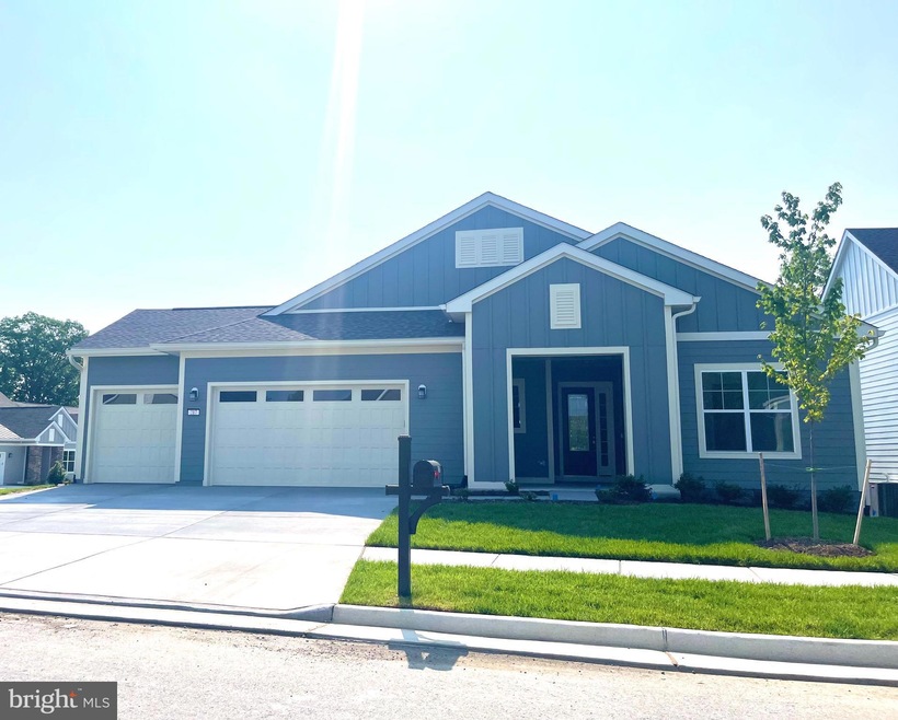 217 Milkweed Dr, White Post, VA 22663 - photo 1