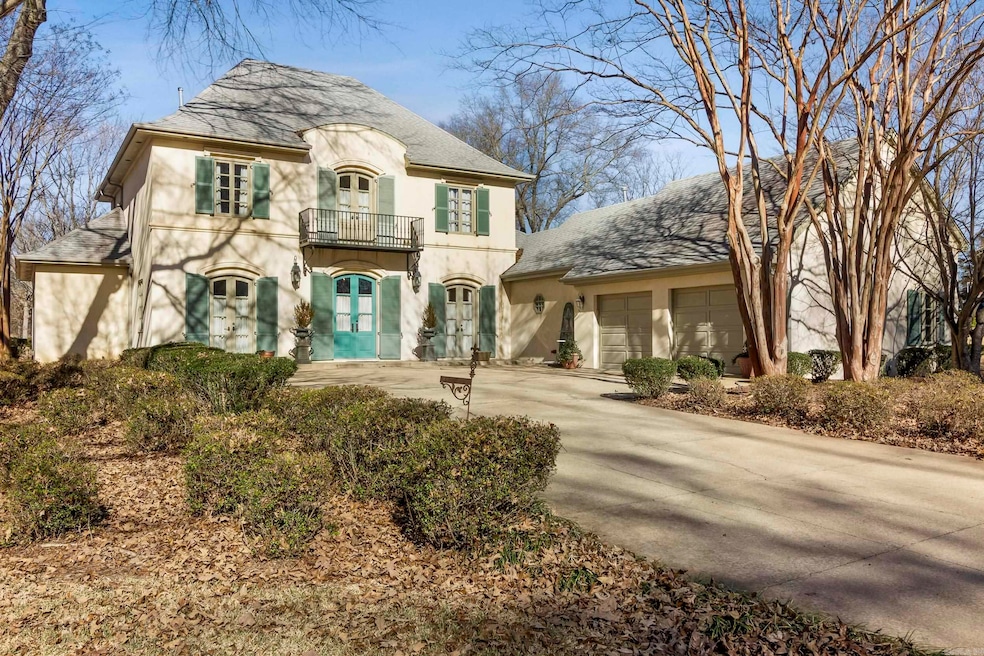 For Sale $795,000 • Co-Listing Agent