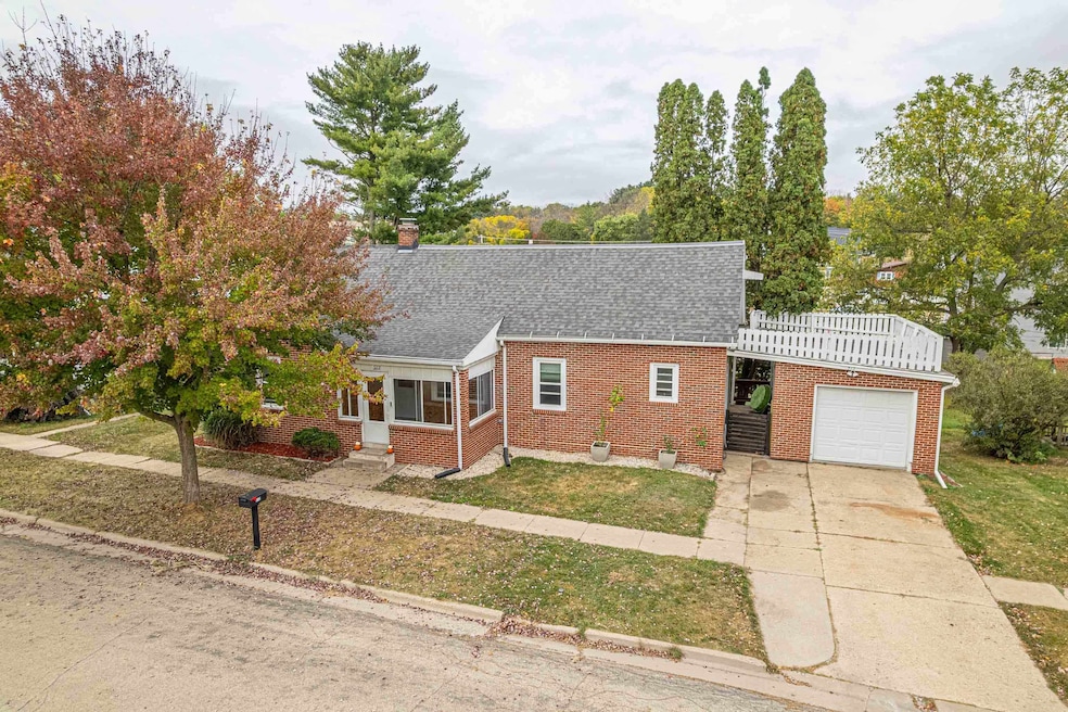 512 4th Ave, New Glarus, WI 53574 - photo 1