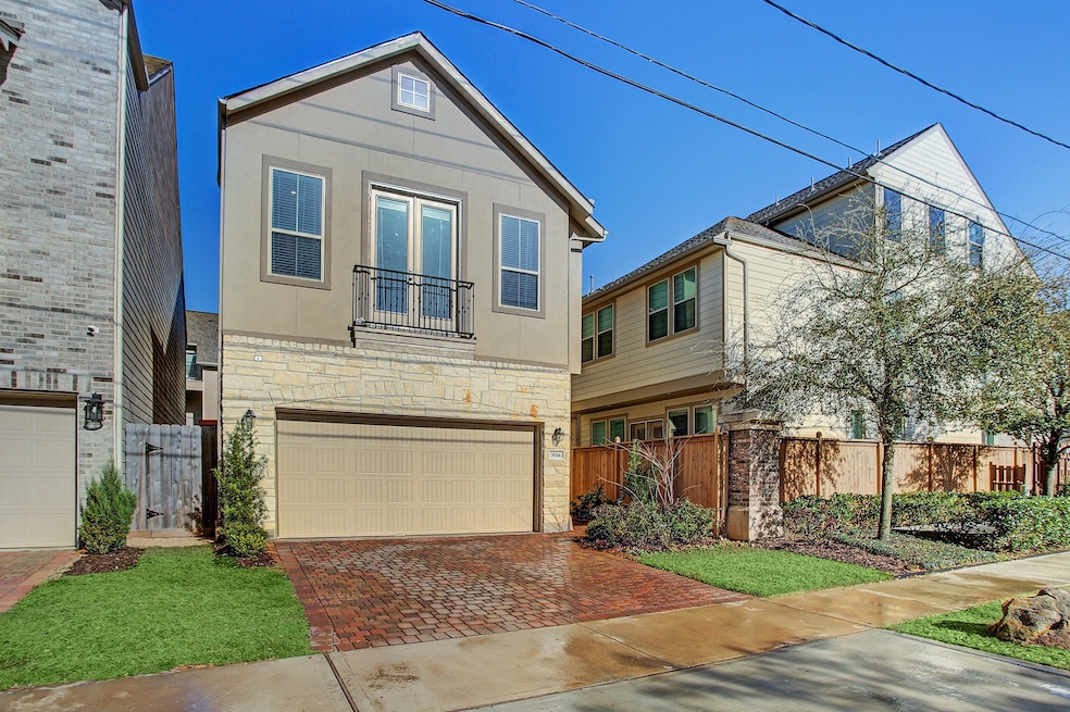 3614 Golf Dr, Houston, TX 77018 - photo 1