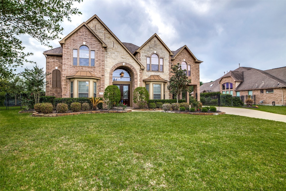 21111 Fairhaven Creek Dr, Cypress, TX 77433 - photo 1