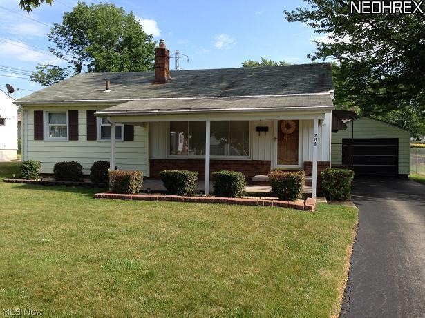 286 Como St, Struthers, OH 44471 - photo 1