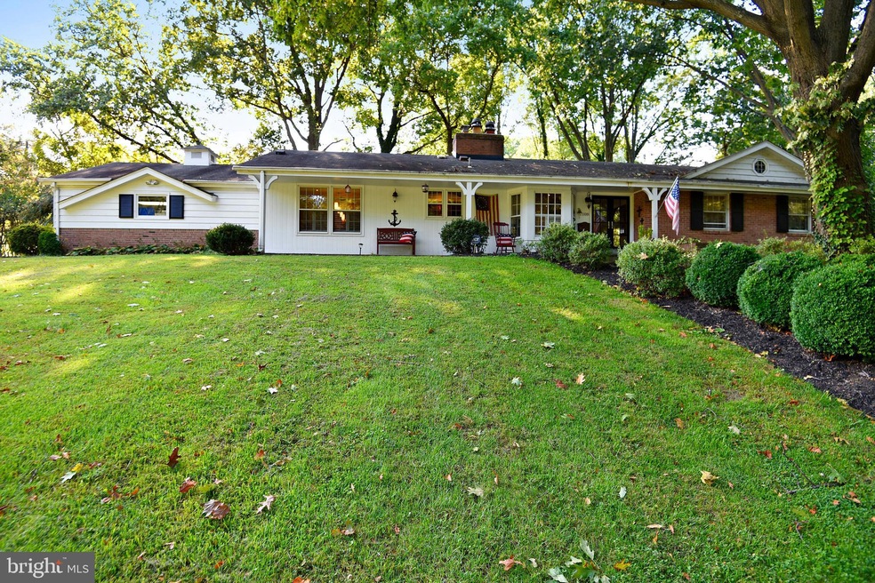 7108 Park Terrace Dr, Alexandria, VA 22307 - photo 1