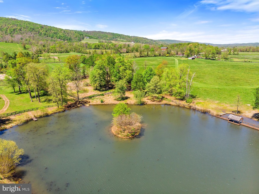 19606 Ridgeside Rd, Bluemont, VA 20135 - photo 1