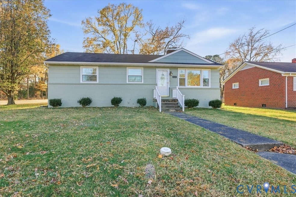 614 Terrace Ave, Hopewell, VA 23860 - photo 1