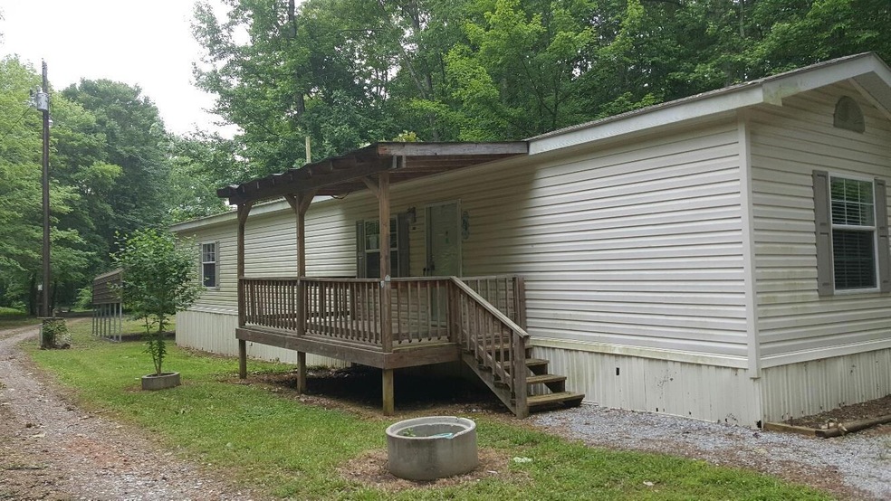 371 Mayfield Ln, Stewart, TN 37175 - photo 1