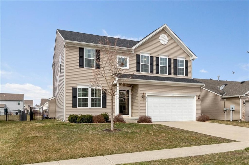 3216 Hemlock St, Whiteland, IN 46184 - photo 1