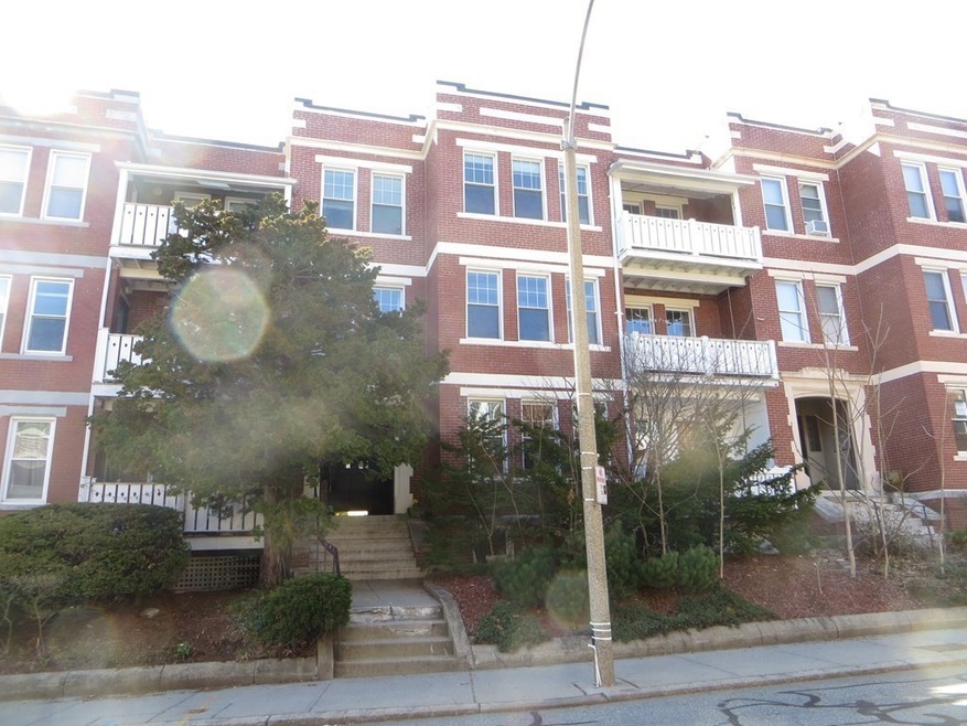 88 Pleasant St unit 2, Brookline, MA 02446 - photo 1