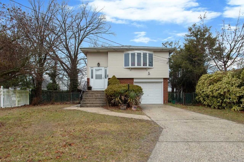 2769 Regina Ave, North Bellmore, NY 11710 - photo 1