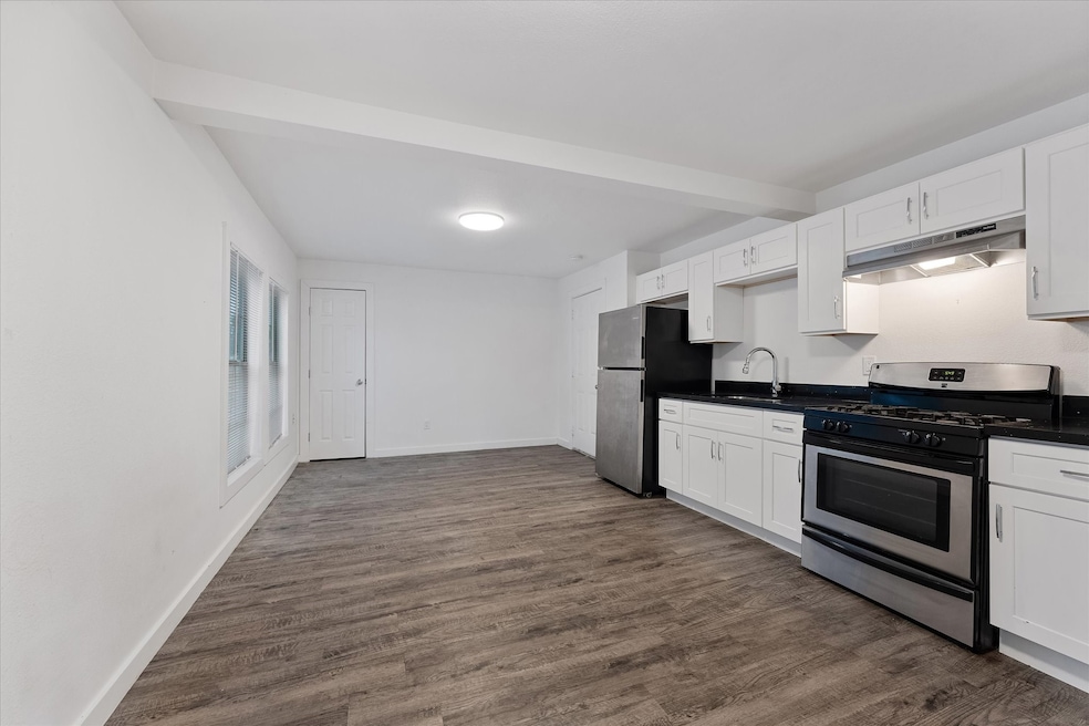 Welcome to 605 Enid St!