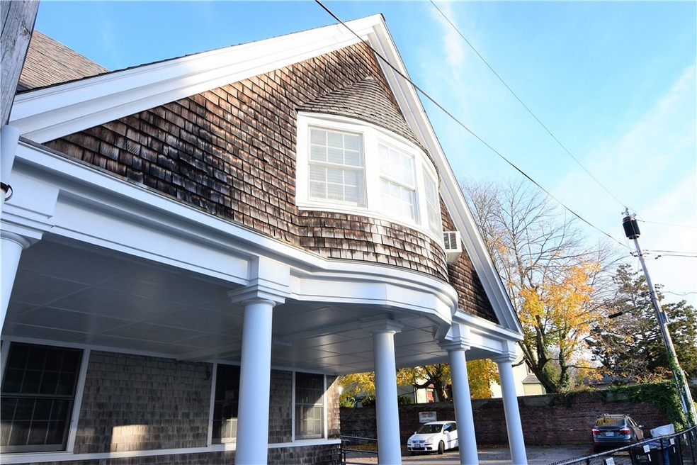 11 Catherine St unit A, Newport, RI 02840 - photo 1