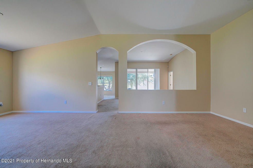 3483 Beaumeont Loop (1 of 42)