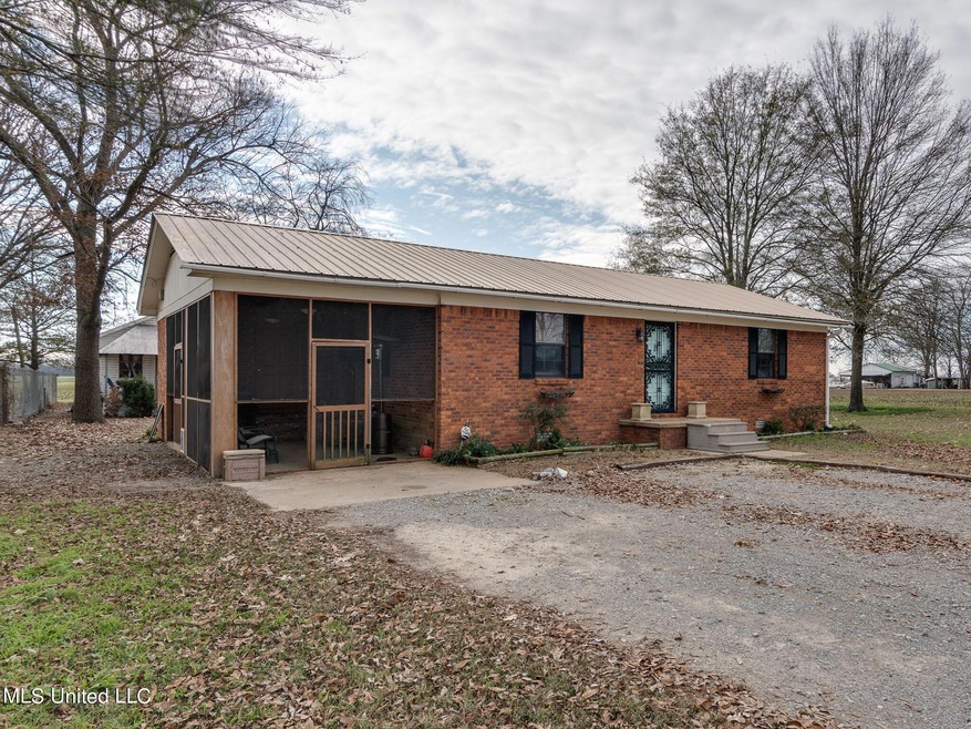2860 Moon Lake Rd, Dundee, MS 38626 MLS 4035946