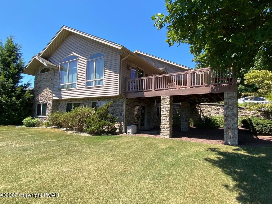 1090 Mahoning Dr W, Lehighton, PA 18235 - photo 1