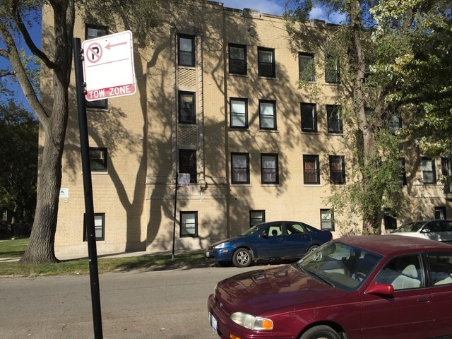 6101 N Washtenaw Ave unit GB, Chicago, IL 60659 - photo 1