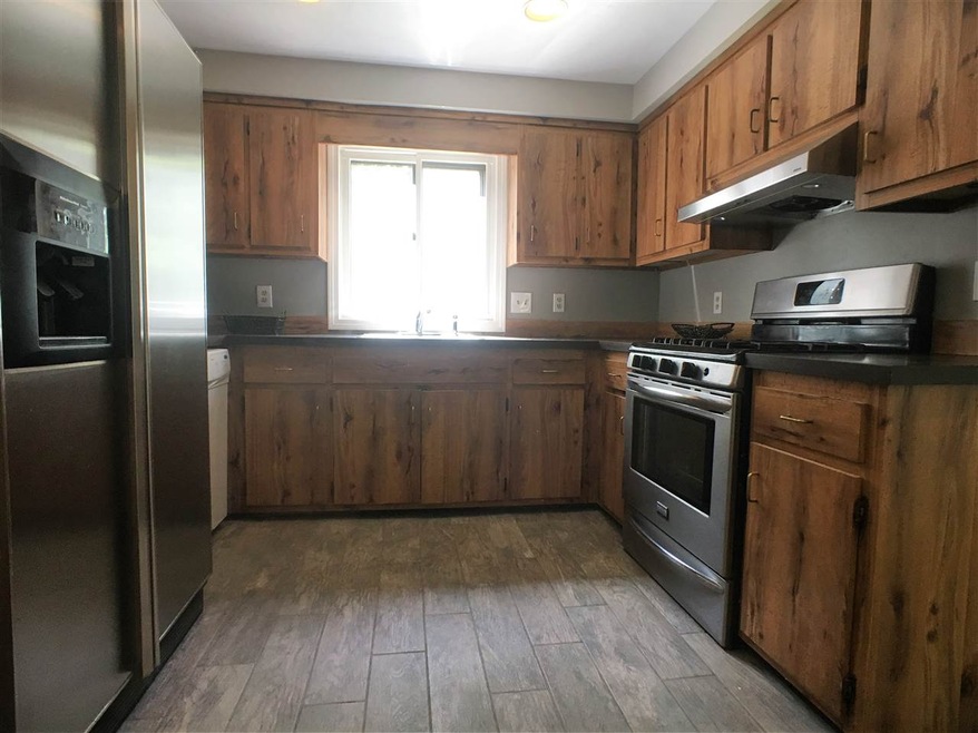 12 Crawford Ln unit U11, Nashua, NH 03063 - photo 1