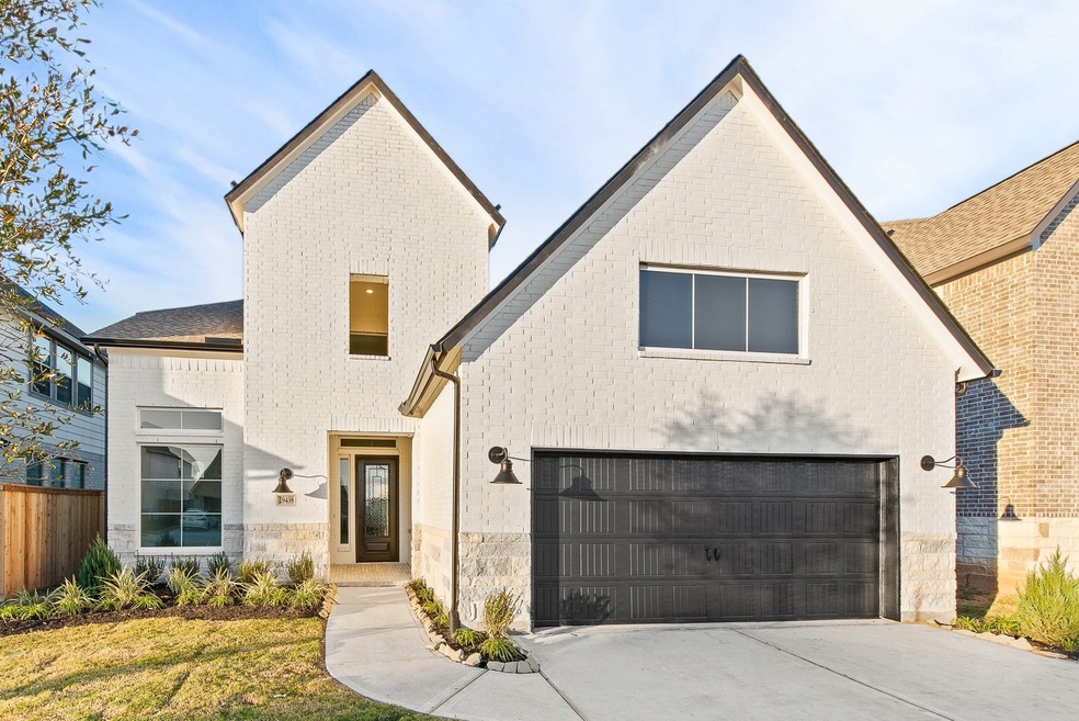 MOVE IN READY!! Westin Homes NEW Construction (Ellicott, Elevation AP) Two story. 4 bedrooms (2-downstairs). 3.5 baths.