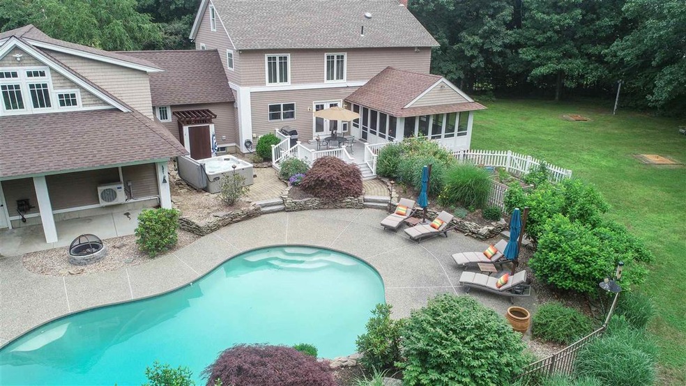 120 Stratham Heights Rd, Stratham, NH 03885 - photo 1