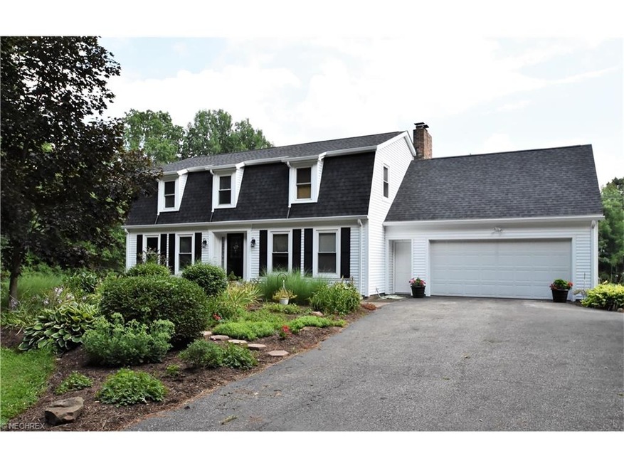 Welcome to your private get-away at 600 Yager Rd.