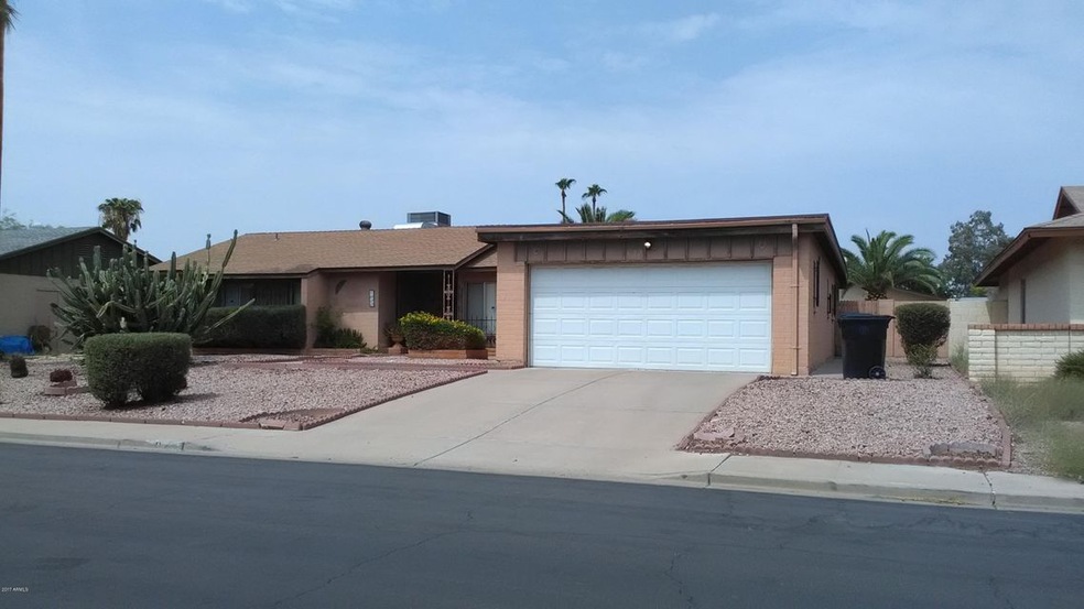 622 W Portobello