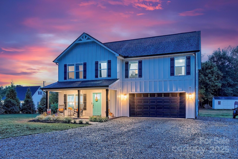 118 Griffin Rd, Pageland, SC 29728 - photo 1