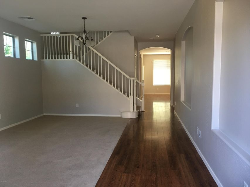 1045 E Julian Dr, Gilbert, AZ 85295 - photo 1