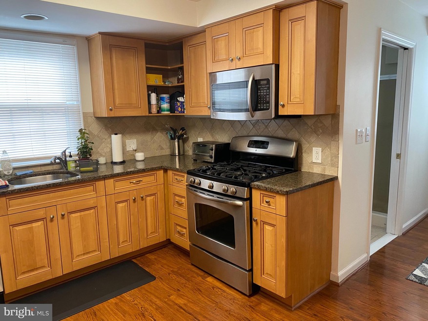 33 Kings Hwy E unit 2ND FLOOR, Haddonfield, NJ 08033 - photo 1