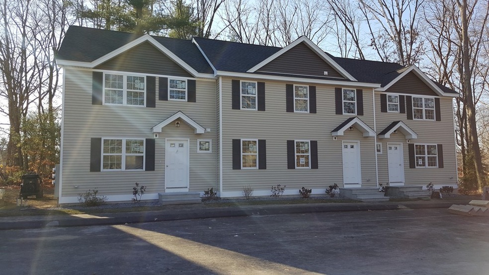 246 High St Extension unit 6, Lancaster, MA 01523 - photo 1