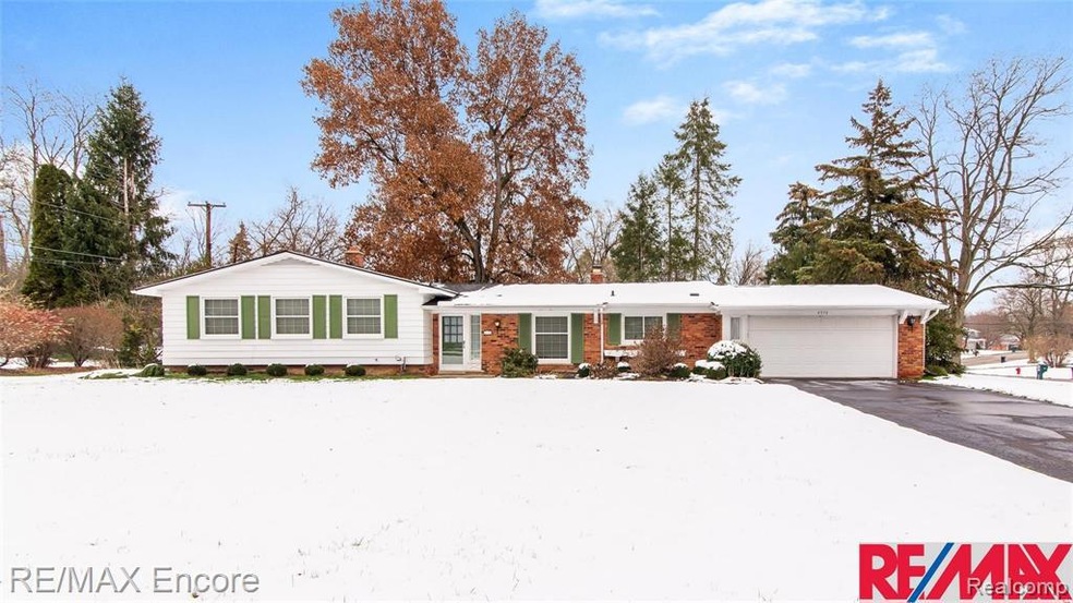 2576MARCYCOURT.jpg