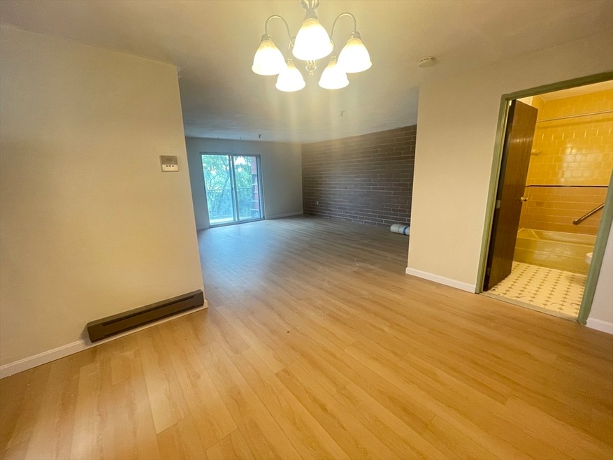 Sagamore Place Condominiums unit 618, Quincy, MA 02171 - photo 1