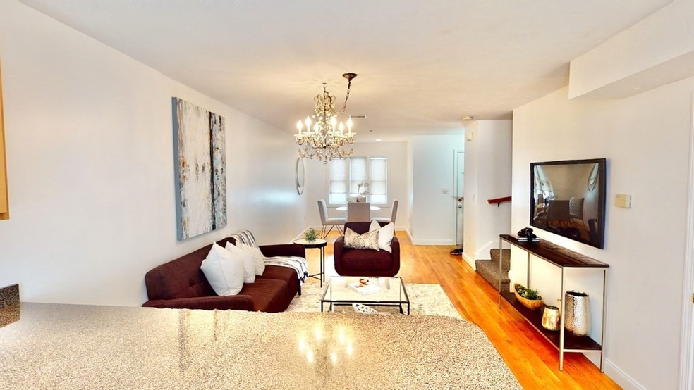 119 Tudor St unit 7, Boston, MA 02127 - photo 1