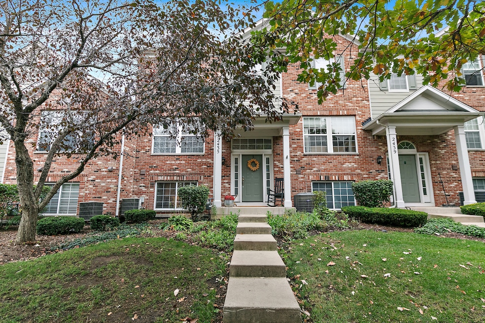 2435 Emily Ln, Elgin, IL 60124 - photo 1