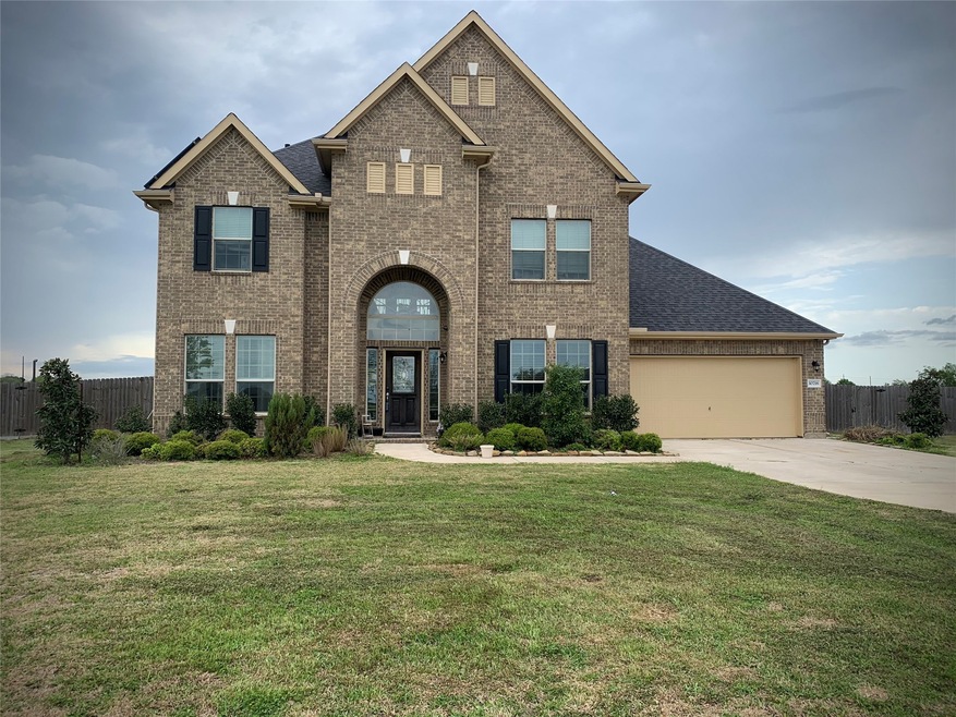 10718 Lake Thomas Dr, Needville, TX 77461 - photo 1
