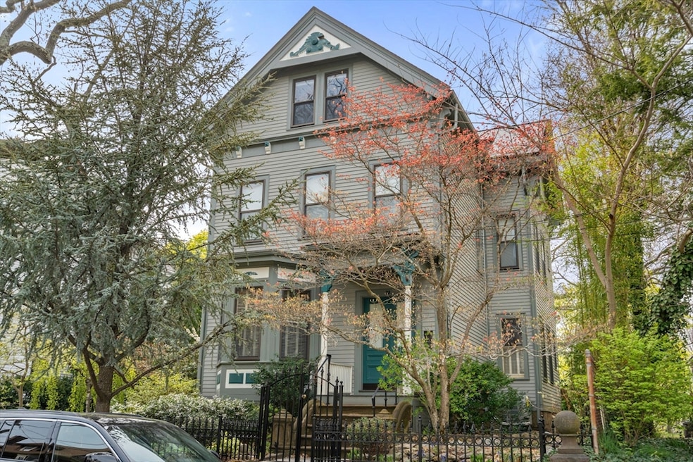 21 Adelaide St unit 2, Jamaica Plain, MA 02130 - photo 1