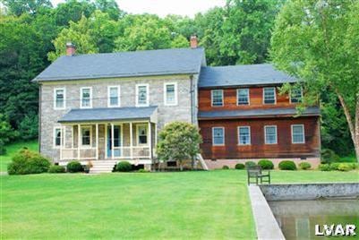 652 Mickley Rd, Whitehall, PA 18052 - photo 1