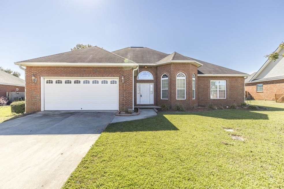 227 Loudon Hill Dr unit 12, Warner Robins, GA 31088 - photo 1